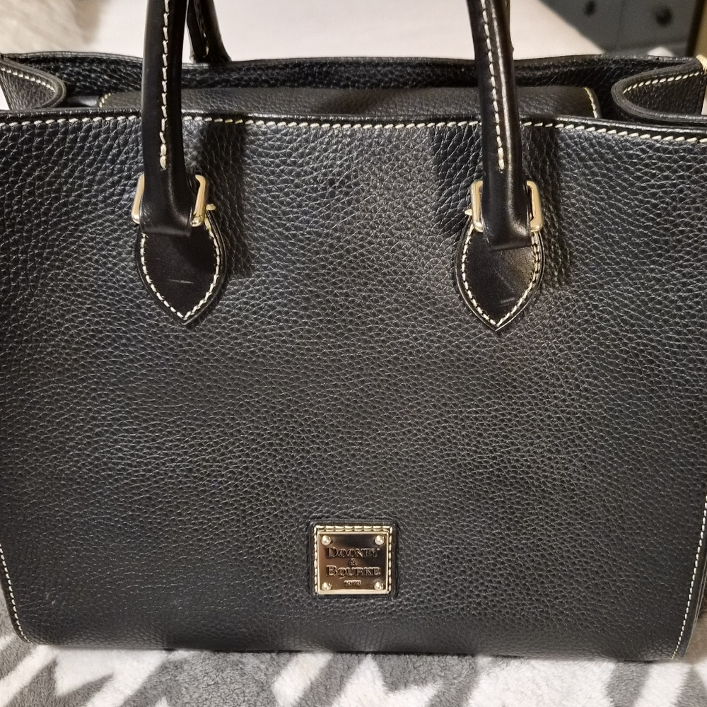 Dooney & Bourke Janine